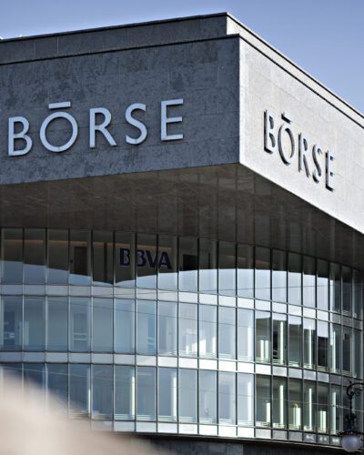 A logo sits on the exterior of the Six Swiss Exchange AG in Zurich, Switzerland, on Thursday, March 10, 2016. The Swiss economy returned to growth at the end of last year as it fought off the impact of a currency shock that had threatened to push the country into a recession. Photographer: Michele Limina/Bloomberg